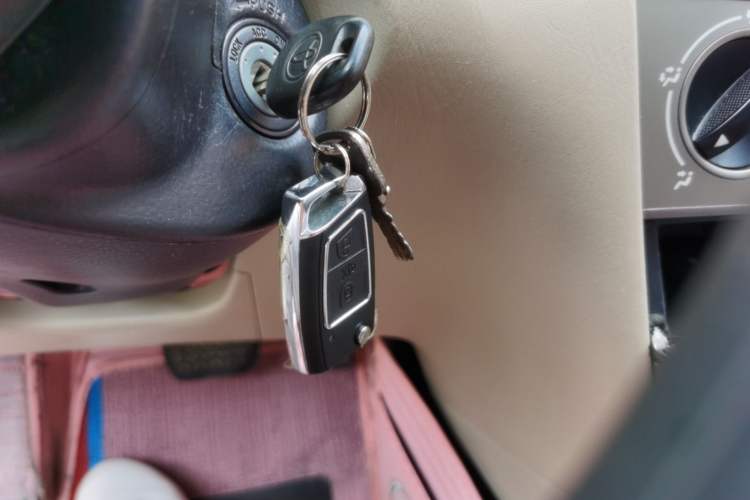Used Toyota Corolla EX 2013 1.6L Automatic Excellence Edition Vehicle Key