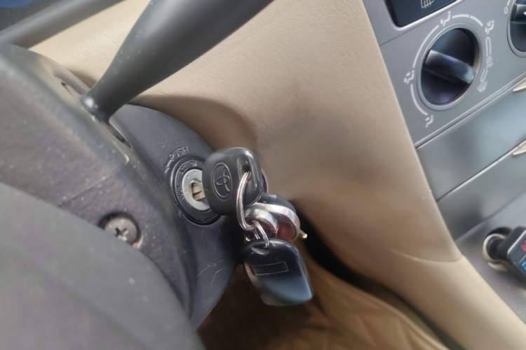 Used Toyota Corolla EX 2013 1.6L Automatic Luxury Edition Vehicle Key