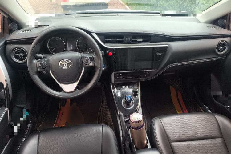Used Toyota Corolla Hybrid E+ 2019 1.8L E-CVT Leading Edition Center Console