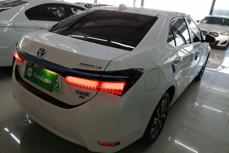 Used Toyota Corolla Hybrid E+ 2019 1.8L E-CVT Leading Edition Exterior 5