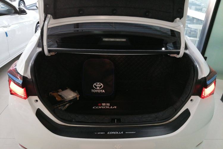 Used Toyota Corolla Hybrid E+ 2019 1.8L E-CVT Leading Edition Trunk