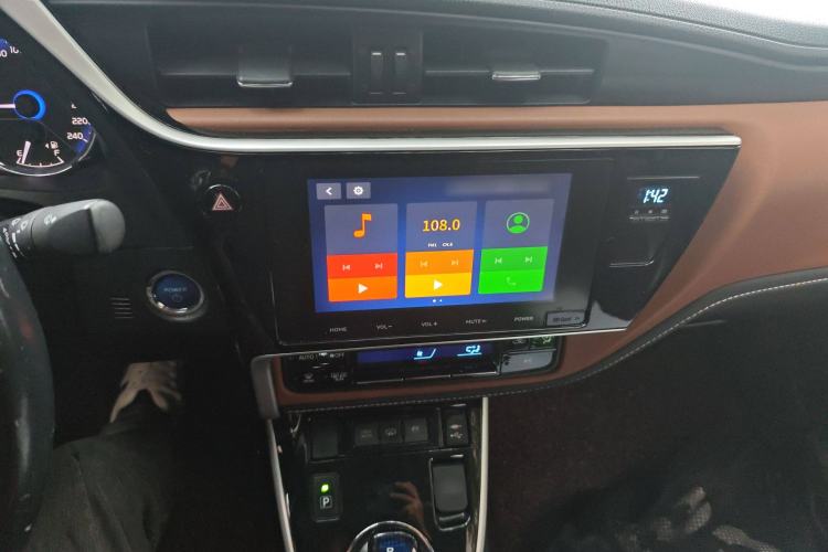 Used Toyota Corolla Hybrid E+ 2019 1.8L E-CVT Luxury Edition Audio And AC Panel