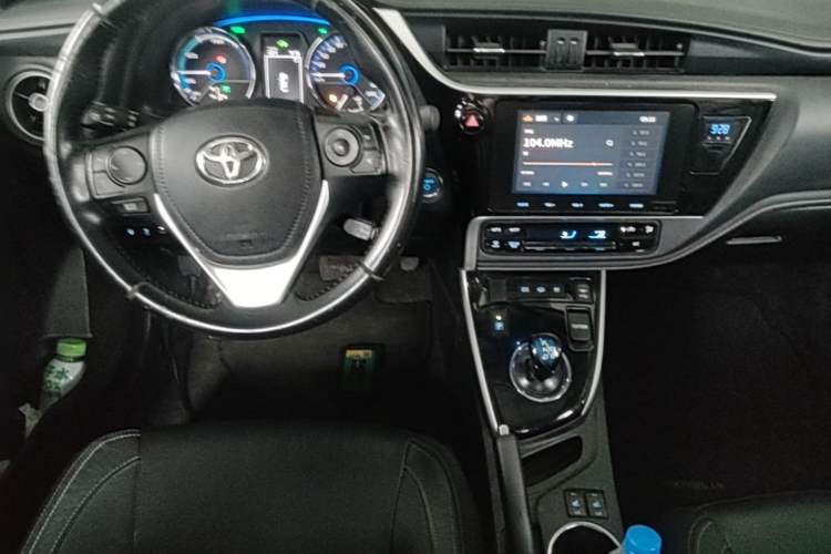 Used Toyota Corolla Hybrid E+ 2019 1.8L E-CVT Flagship Edition Center Console