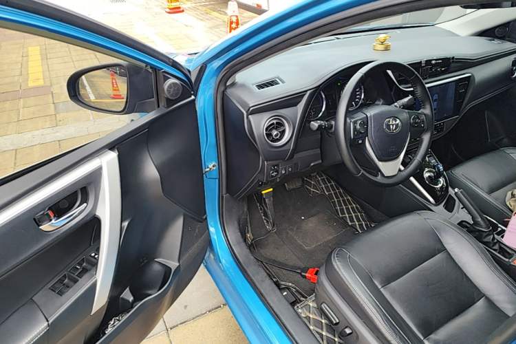 Used Toyota Corolla Hybrid E+ 2019 1.8L E-CVT Flagship Edition Driver Seat