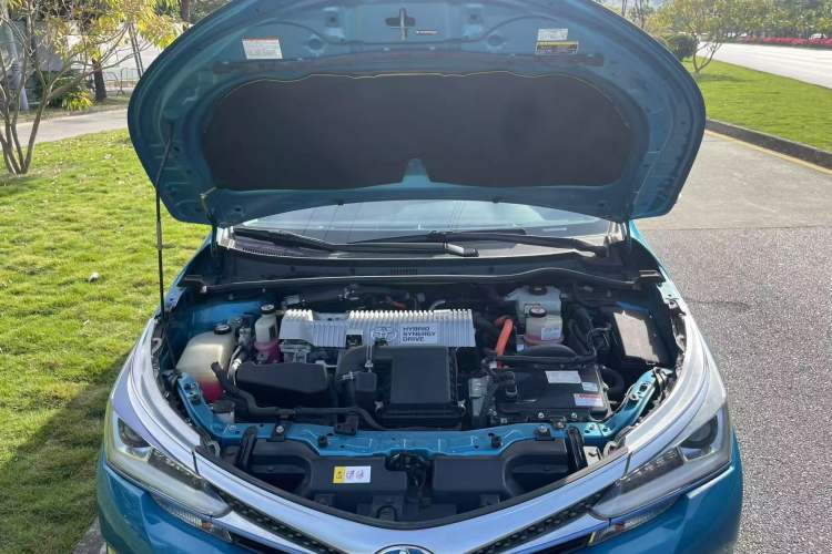 Used Toyota Corolla Hybrid E+ 2019 1.8L E-CVT Flagship Edition Engine Bay
