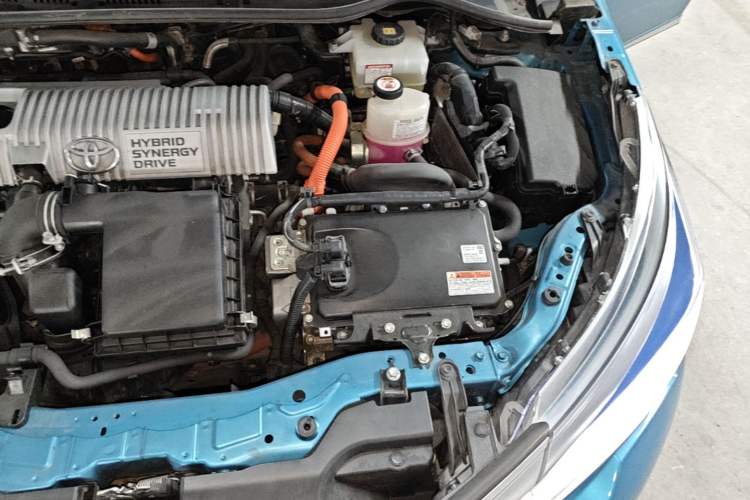 Used Toyota Corolla Hybrid E+ 2019 1.8L E-CVT Luxury Edition Engine Bay Left