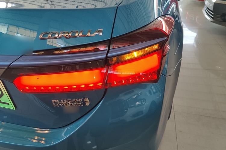 Used Toyota Corolla Hybrid E+ 2019 1.8L E-CVT Leading Edition Exterior 3