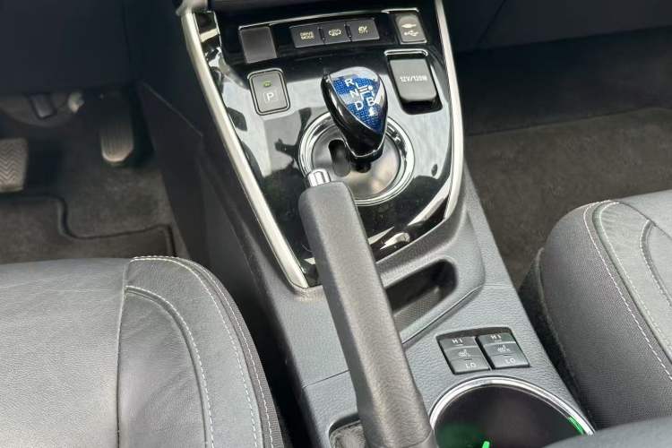 Used Toyota Corolla Hybrid E+ 2019 1.8L E-CVT Flagship Edition Gear Lever