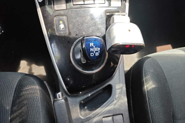 Used Toyota Corolla Hybrid E+ 2019 1.8L E-CVT Leading Edition Gear Lever