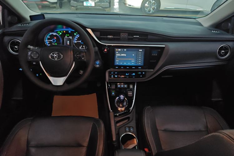 Used Toyota Corolla Hybrid E+ 2019 1.8L E-CVT Flagship Edition Interior 2