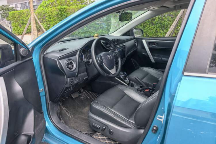 Used Toyota Corolla Hybrid E+ 2019 1.8L E-CVT Flagship Edition Interior 2