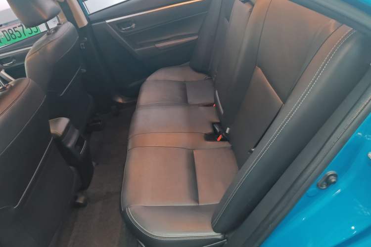 Used Toyota Corolla Hybrid E+ 2019 1.8L E-CVT Flagship Edition Interior 4