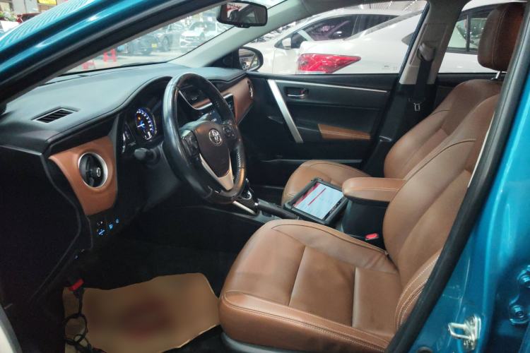 Used Toyota Corolla Hybrid E+ 2019 1.8L E-CVT Luxury Edition Left Front Seat