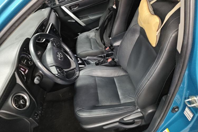 Used Toyota Corolla Hybrid E+ 2019 1.8L E-CVT Luxury Edition Left Front Seat