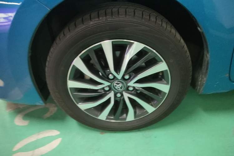Used Toyota Corolla Hybrid E+ 2019 1.8L E-CVT Leading Edition Left Front Wheel Hub