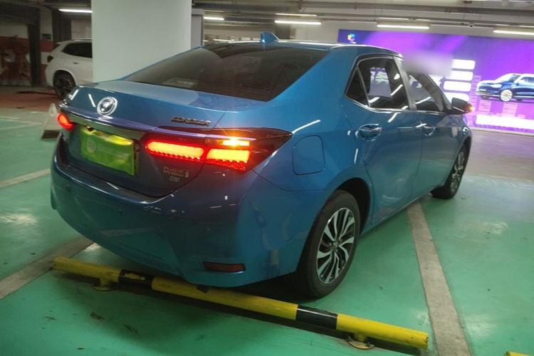 Used Toyota Corolla Hybrid E+ 2019 1.8L E-CVT Leading Edition Rear Right 45 Deg