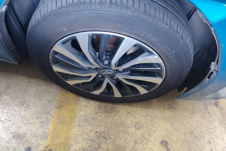 Used Toyota Corolla Hybrid E+ 2019 1.8L E-CVT Leading Edition Right Front Wheel Hub