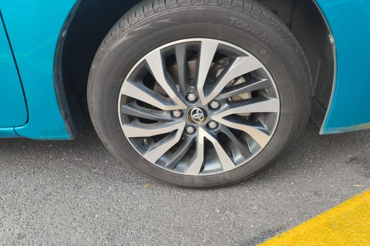 Used Toyota Corolla Hybrid E+ 2019 1.8L E-CVT Leading Edition Right Front Wheel Hub