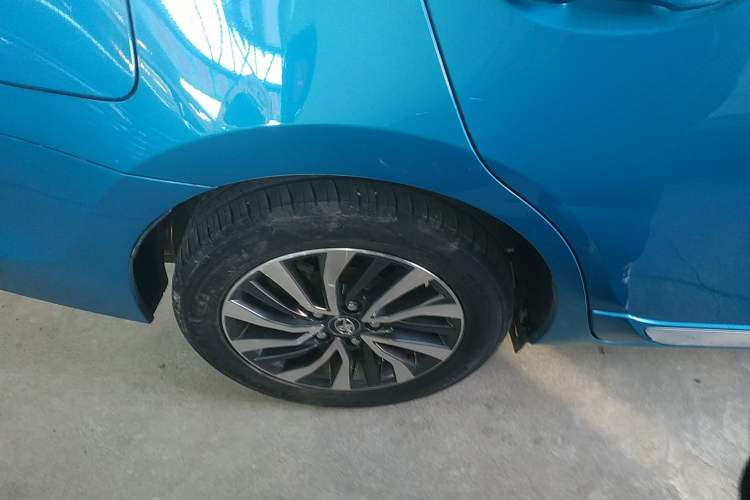 Used Toyota Corolla Hybrid E+ 2019 1.8L E-CVT Luxury Edition Right Rear Wheel Hub