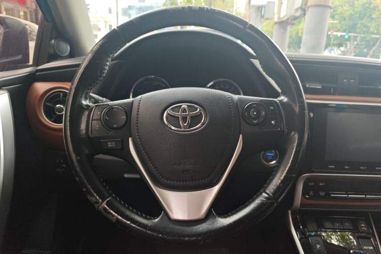 Used Toyota Corolla Hybrid E+ 2019 1.8L E-CVT Luxury Edition Steering Wheel