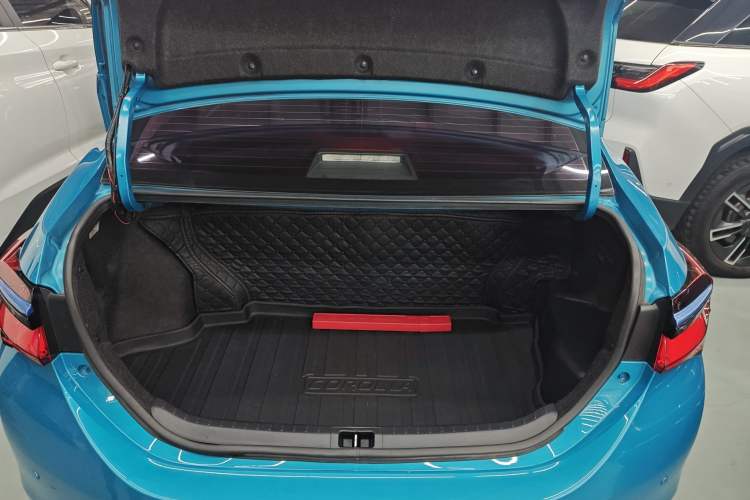 Used Toyota Corolla Hybrid E+ 2019 1.8L E-CVT Flagship Edition Trunk