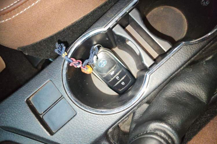 Used Toyota Corolla Hybrid E+ 2019 1.8L E-CVT Luxury Edition Vehicle Key