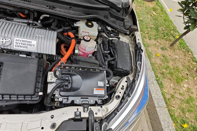 Used Toyota Corolla Hybrid E+ 2019 1.8L E-CVT Leading Edition Engine Bay Left