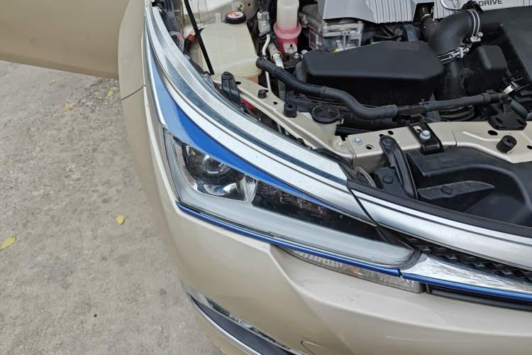 Used Toyota Corolla Hybrid E+ 2019 1.8L E-CVT Leading Edition Right Front Headlight