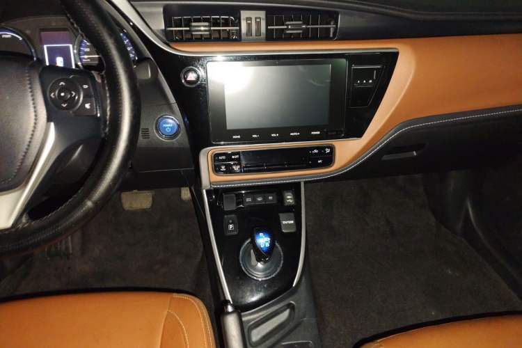 Used Toyota Corolla Hybrid E+ 2019 1.8L E-CVT Luxury Edition Audio And AC Panel