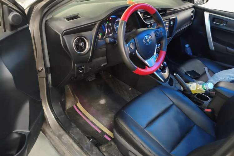 Used Toyota Corolla Hybrid E+ 2019 1.8L E-CVT Leading Edition Driver Seat