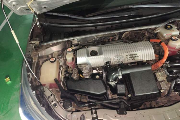 Used Toyota Corolla Hybrid E+ 2019 1.8L E-CVT Luxury Edition Engine Bay Right