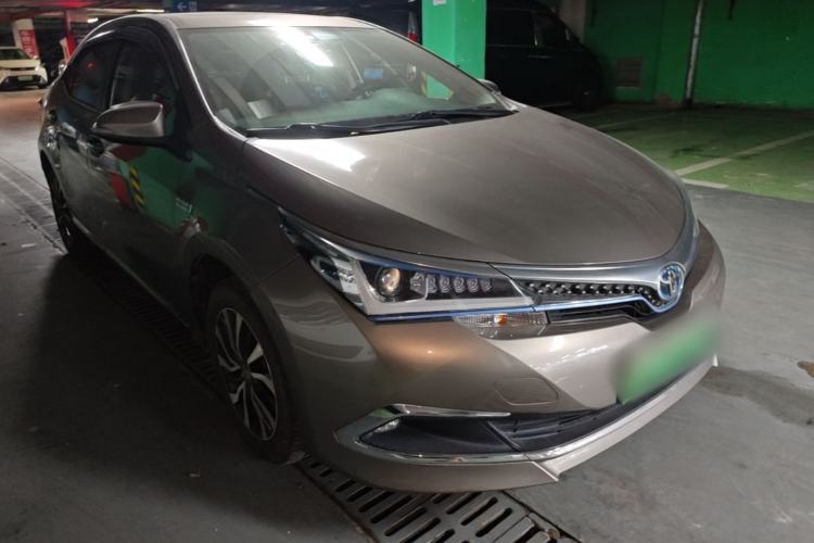Used Toyota Corolla Hybrid E+ 2019 1.8L E-CVT Luxury Edition Front Right 45 Deg