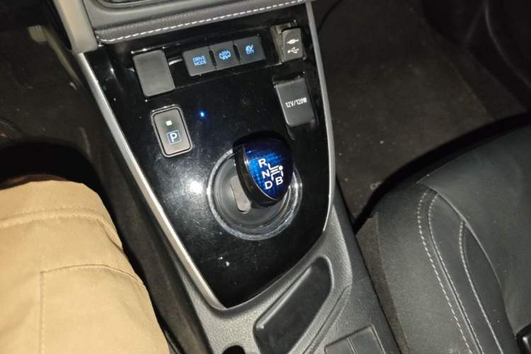 Used Toyota Corolla Hybrid E+ 2019 1.8L E-CVT Luxury Edition Gear Lever