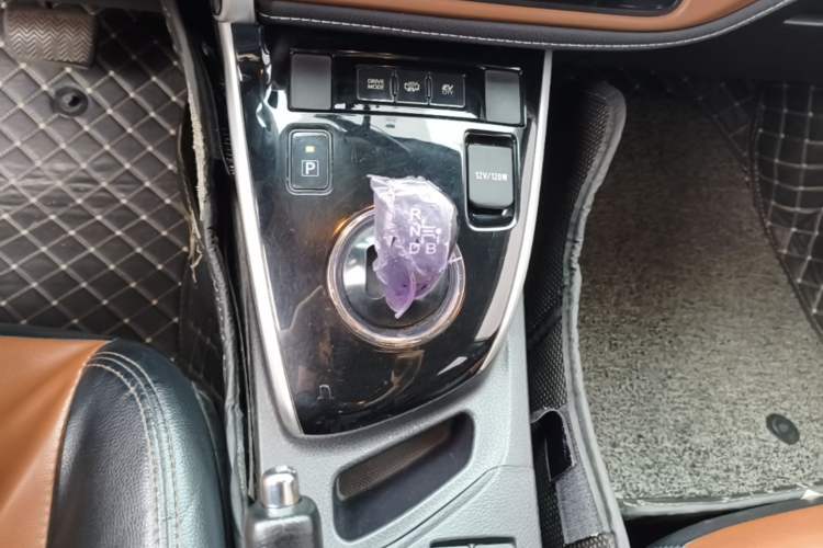 Used Toyota Corolla Hybrid E+ 2019 1.8L E-CVT Leading Edition Gear Lever