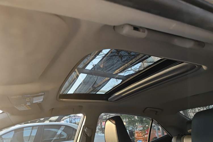 Used Toyota Corolla Hybrid E+ 2019 1.8L E-CVT Luxury Edition Headliner