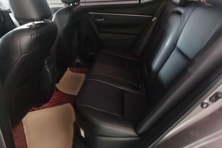 Used Toyota Corolla Hybrid E+ 2019 1.8L E-CVT Leading Edition Interior 1