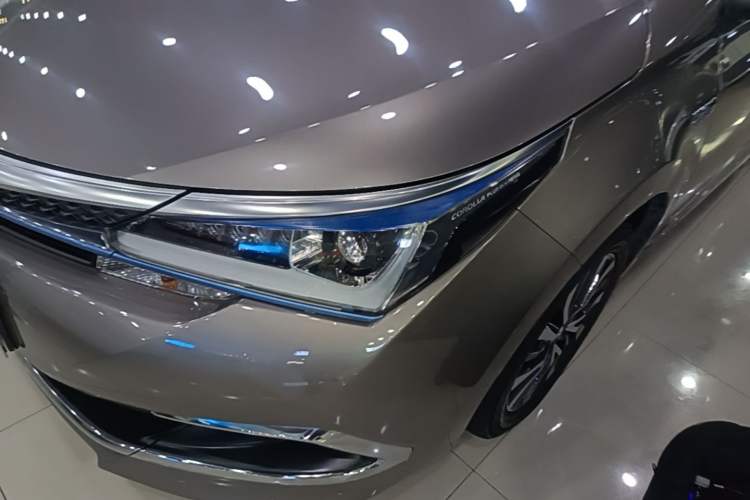 Used Toyota Corolla Hybrid E+ 2019 1.8L E-CVT Luxury Edition Left Front Headlight