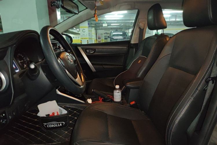 Used Toyota Corolla Hybrid E+ 2019 1.8L E-CVT Luxury Edition Left Front Seat