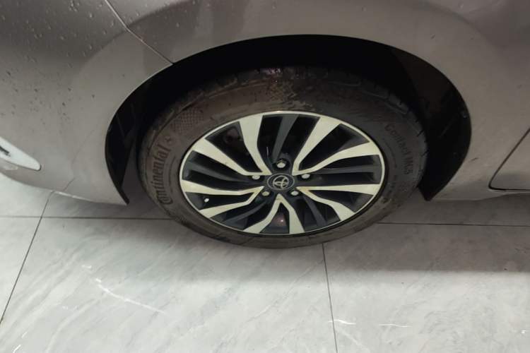 Used Toyota Corolla Hybrid E+ 2019 1.8L E-CVT Leading Edition Left Front Wheel Hub
