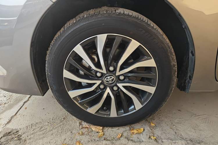 Used Toyota Corolla Hybrid E+ 2019 1.8L E-CVT Luxury Edition Left Front Wheel Hub