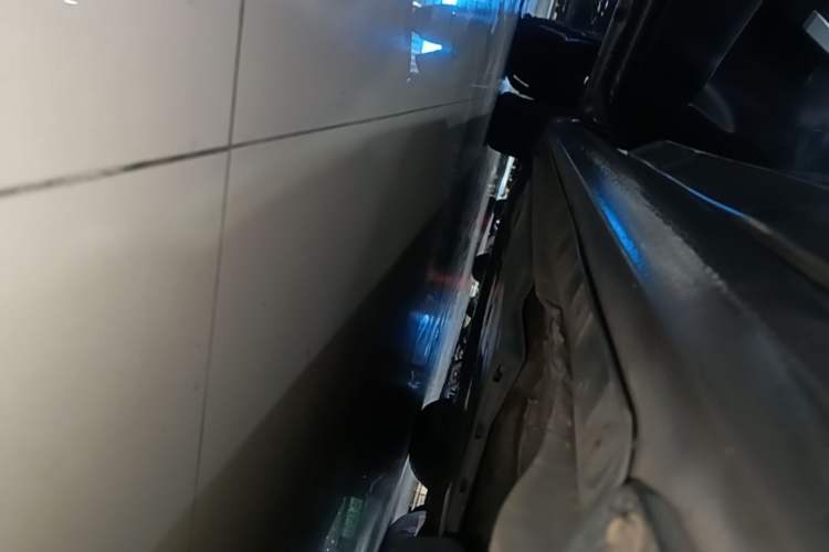 Used Toyota Corolla Hybrid E+ 2019 1.8L E-CVT Luxury Edition Left Side Sill