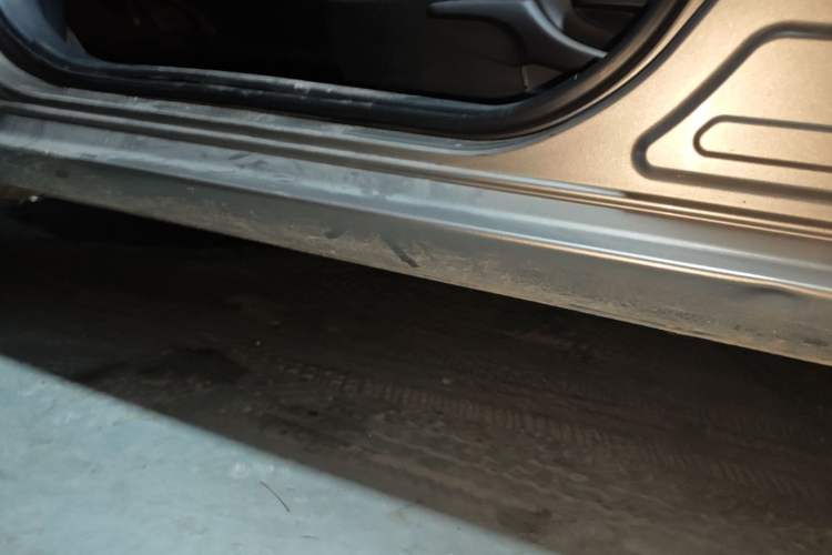 Used Toyota Corolla Hybrid E+ 2019 1.8L E-CVT Luxury Edition Left Side Sill