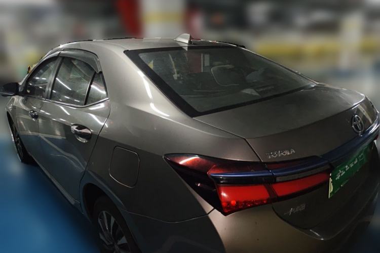 Used Toyota Corolla Hybrid E+ 2019 1.8L E-CVT Luxury Edition Rear Left 45 Deg