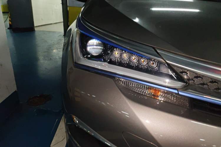Used Toyota Corolla Hybrid E+ 2019 1.8L E-CVT Luxury Edition Right Front Headlight