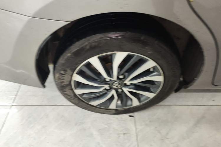 Used Toyota Corolla Hybrid E+ 2019 1.8L E-CVT Leading Edition Right Rear Wheel Hub