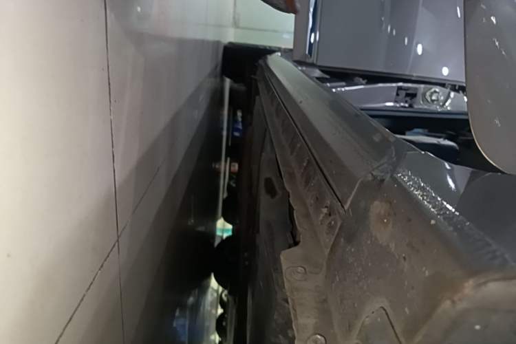 Used Toyota Corolla Hybrid E+ 2019 1.8L E-CVT Luxury Edition Right Side Sill