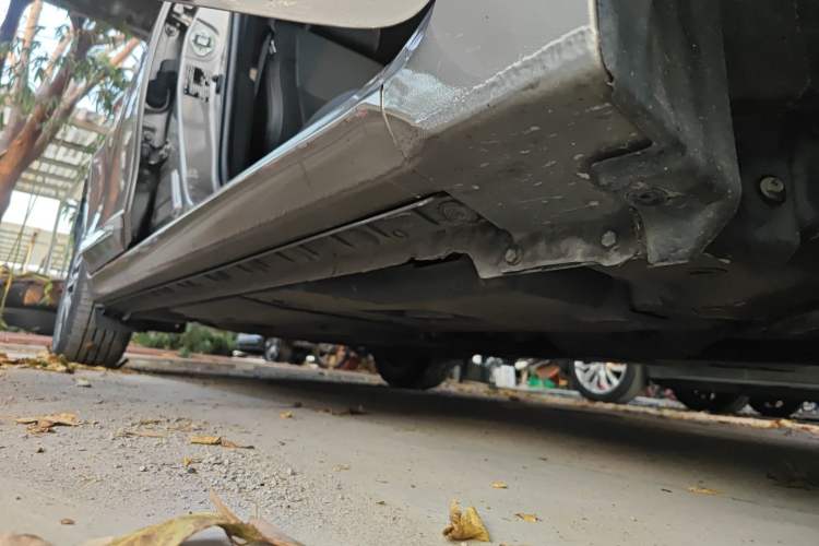 Used Toyota Corolla Hybrid E+ 2019 1.8L E-CVT Luxury Edition Right Side Sill