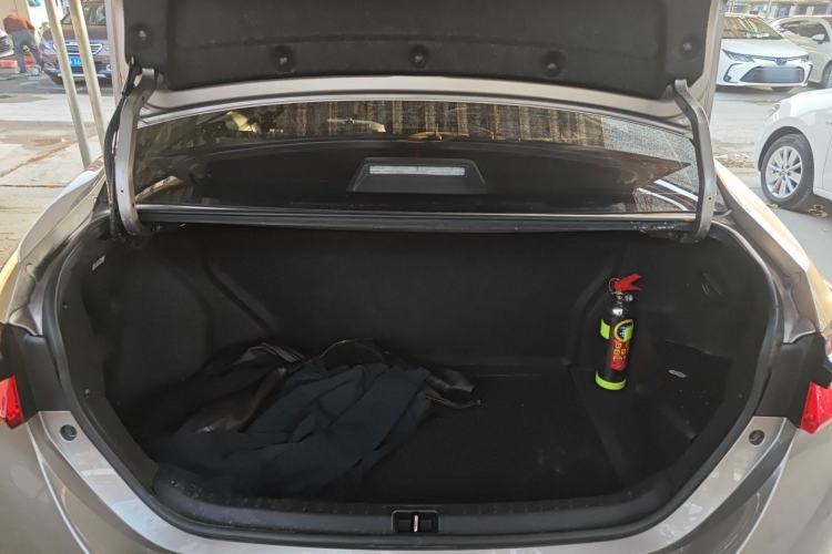 Used Toyota Corolla Hybrid E+ 2019 1.8L E-CVT Luxury Edition Trunk