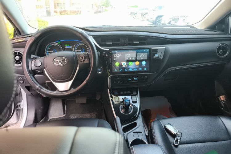 Used Toyota Corolla Hybrid E+ 2019 1.8L E-CVT Leading Edition Center Console