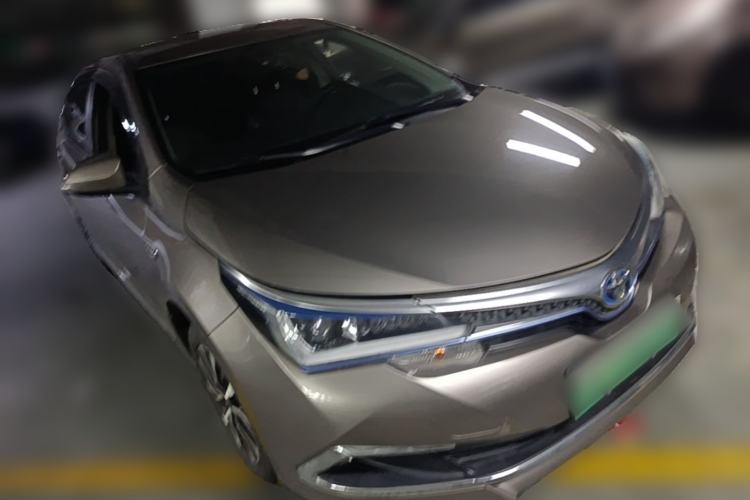 Used Toyota Corolla Hybrid E+ 2019 1.8L E-CVT Luxury Edition Front Right 45 Deg